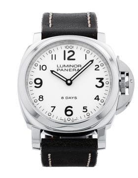 Panerai Luminor Base